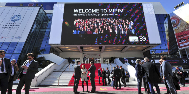 MIPIM 2019 – ATMOSPHERE – OUTSIDE VIEW
