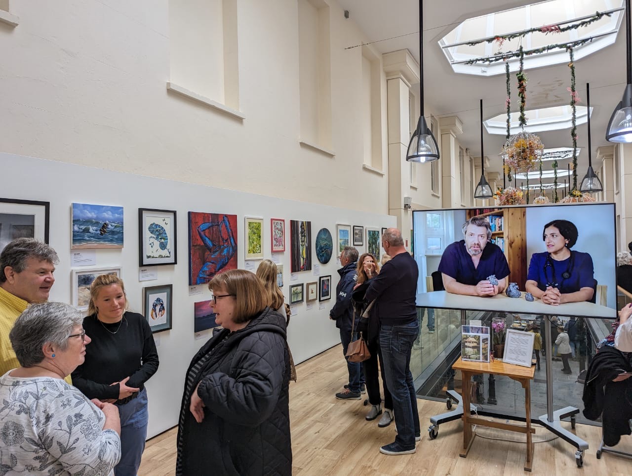 Art exhibition raises funds for heart charity
