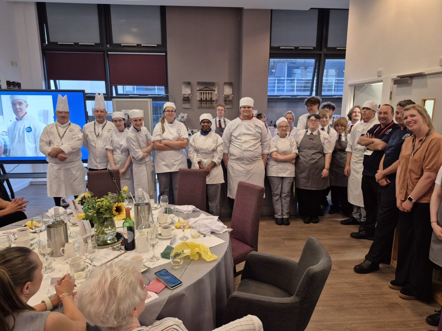 Memorial Dinner raises almost £4000 for Air Ambulance